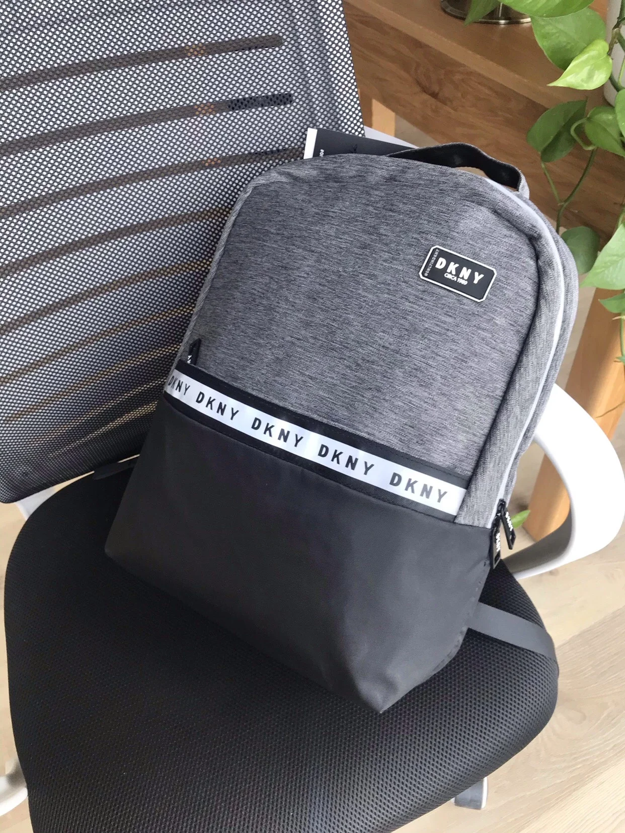 Dkny 068b backpack sale