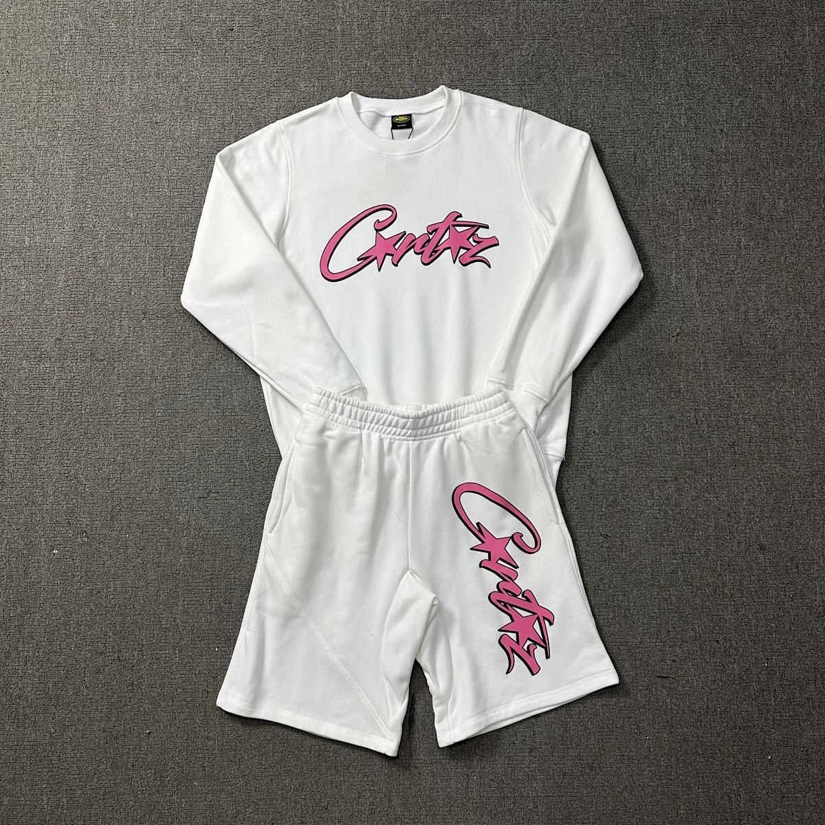 Corteiz Script Logo White Sweat Shorts product detail 2 in Litbuy spreadsheet finds