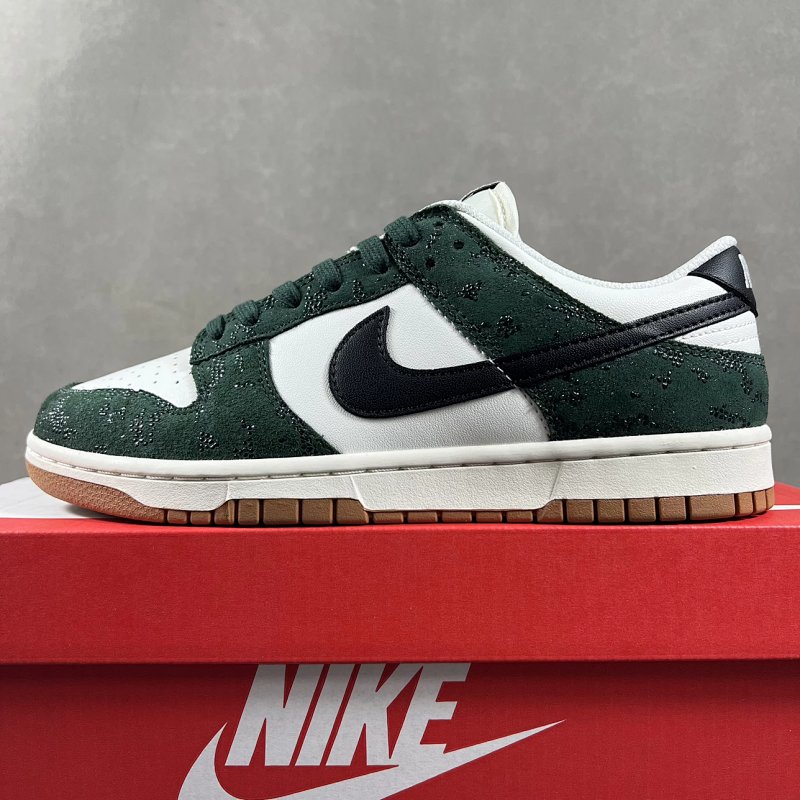 Dun Low Green Snake