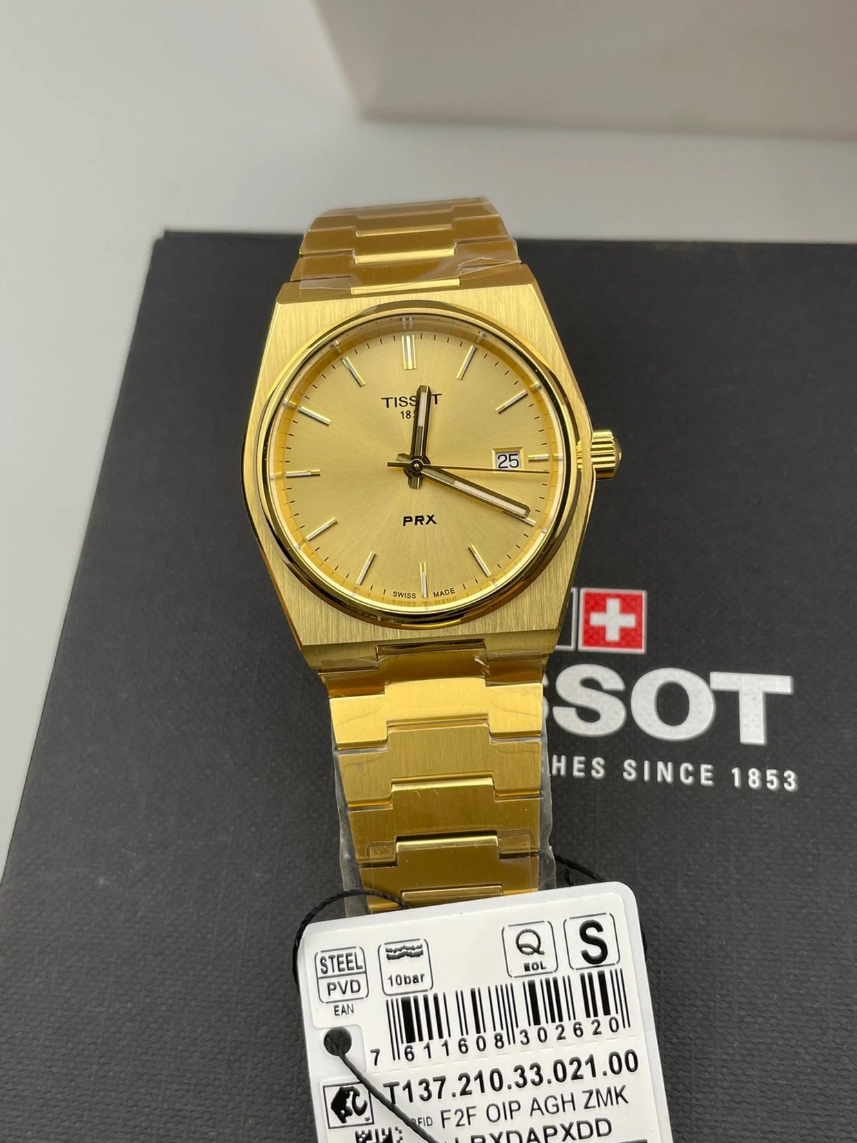 35mm Tissot T137.210 PRX Series Gold Women's Watch, Very Popular, Near Gold Yellow, Very Beautiful, Brushed and Polished Finish, Perfect, Three-dimensional Angular Design, Sapphire Crystal, Swiss ETA F05.115 Movement, 50m Water Resistance, Quick-release Spring Bars, Butterfly Clasp, Triple Code Matching