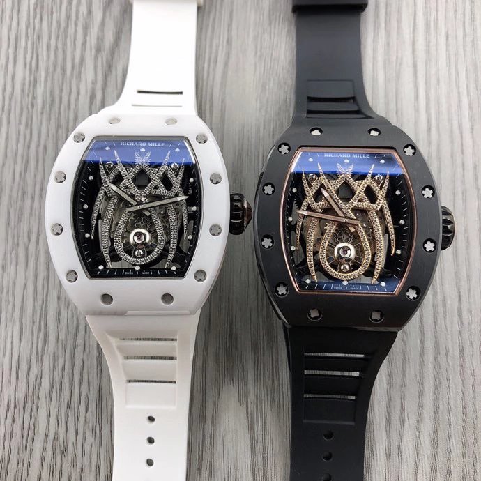 Richard Mille RM19-01 Series 🎮 Latest Spider Upgrade Edition, brand new ceramic construction replicating the original, equipped with original imported mechanical movement, upgraded 30-meter water resistance, further highlighting the sporty style of this watch; 🎮 Through the anti-glare crystal, you can