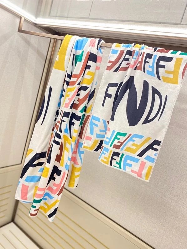 Fendi Logo 160 80cm 40 80cm