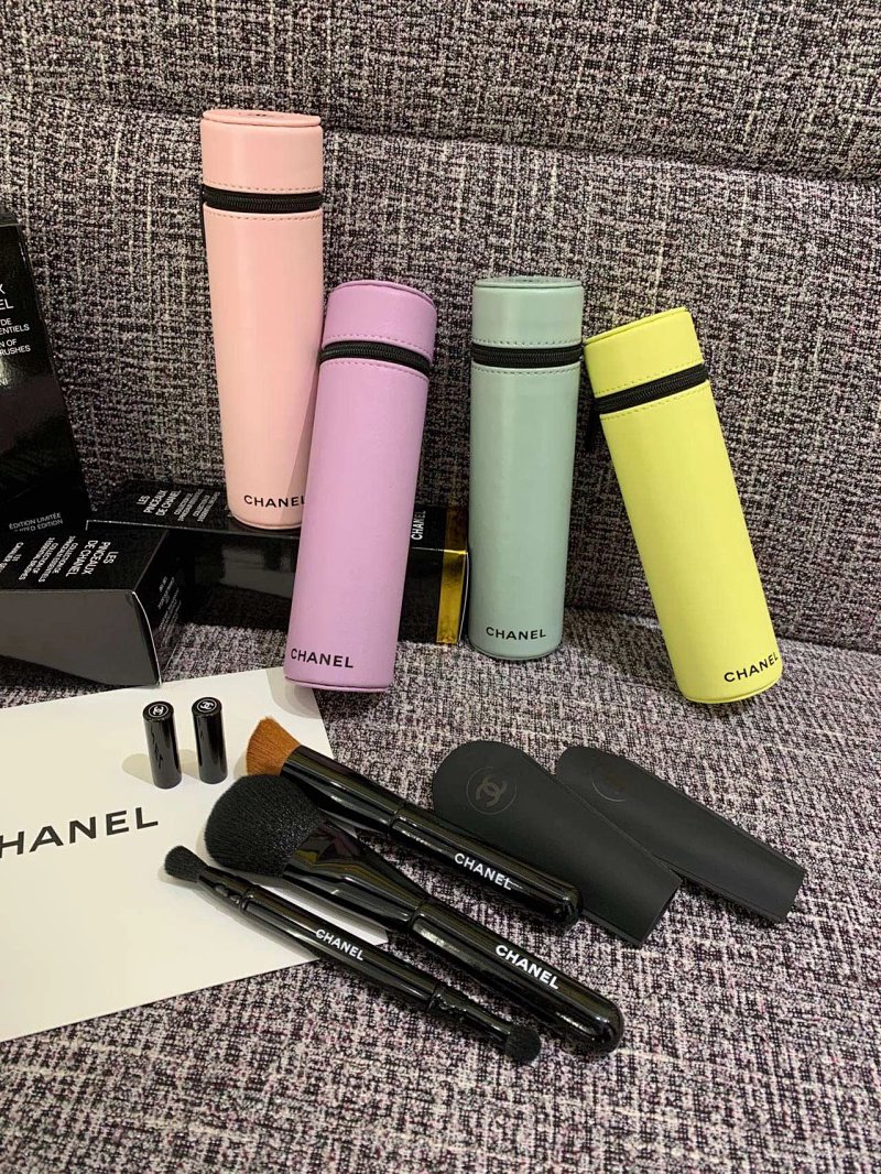 Chanel set