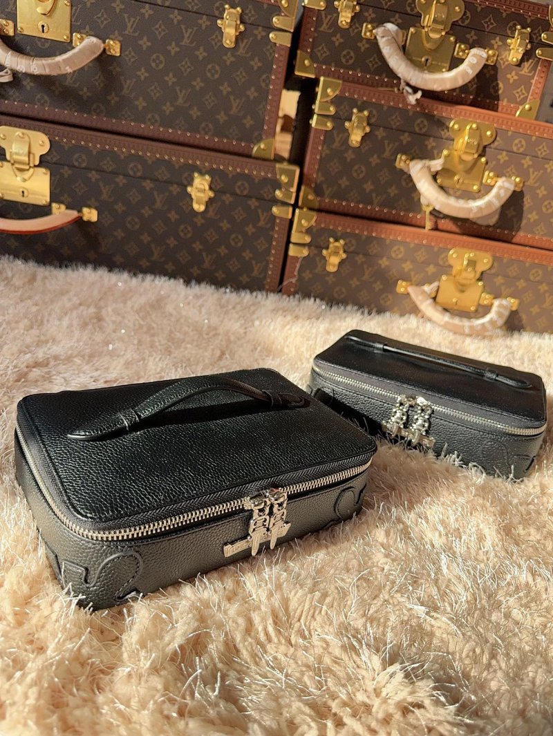 Chrome Hearts card holder