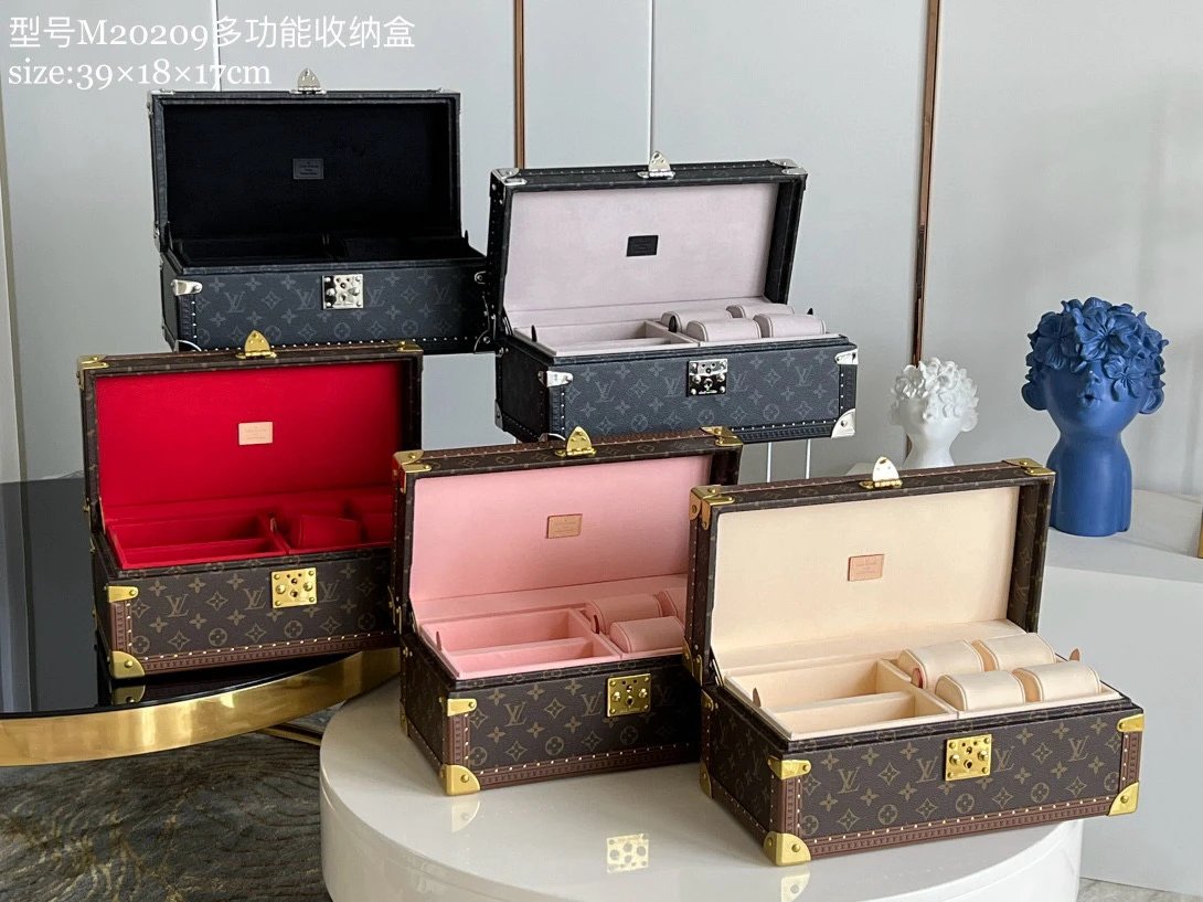 Louis Vuitton MCoffret Accessoires Monogram Coffret 8 Montres