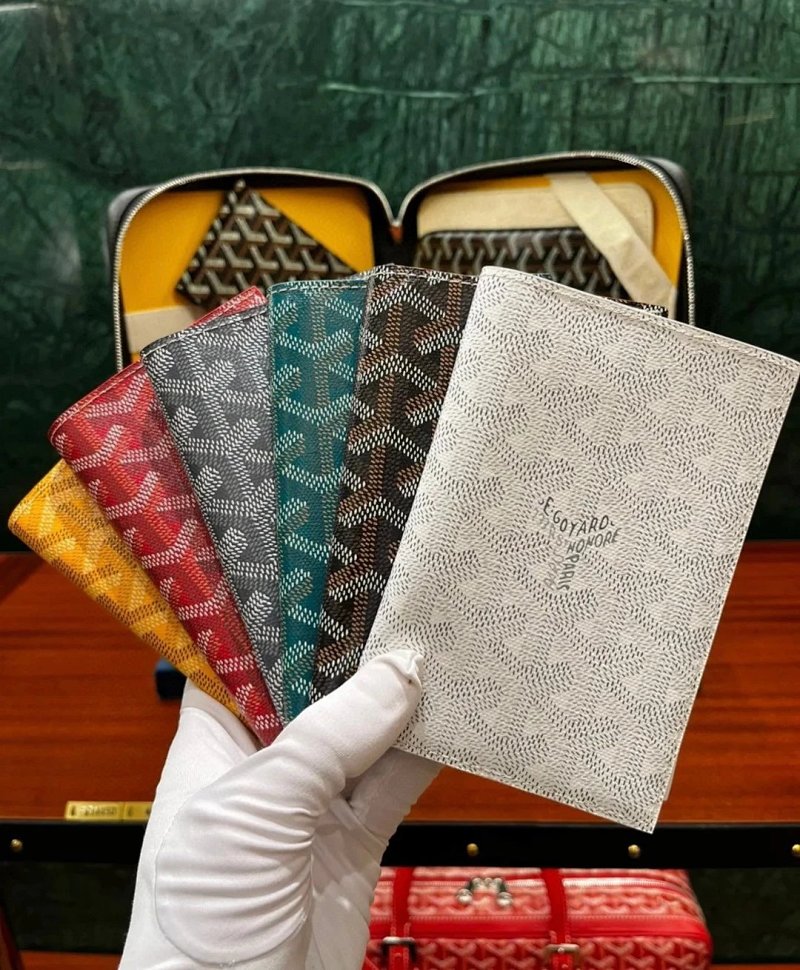Goyard bag
