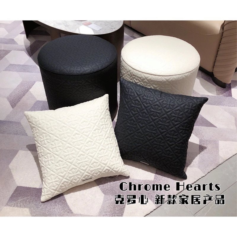 Chrome Hearts