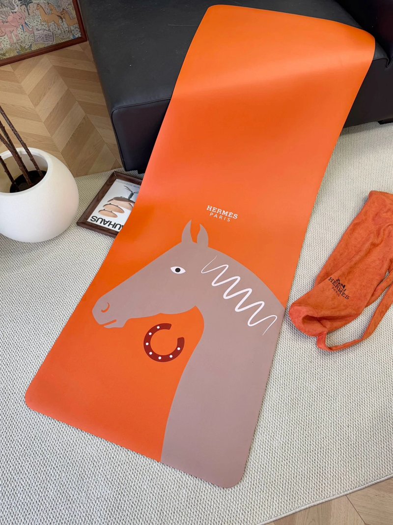 Hermès Hermes Tpe 6mm 183cm 68cm