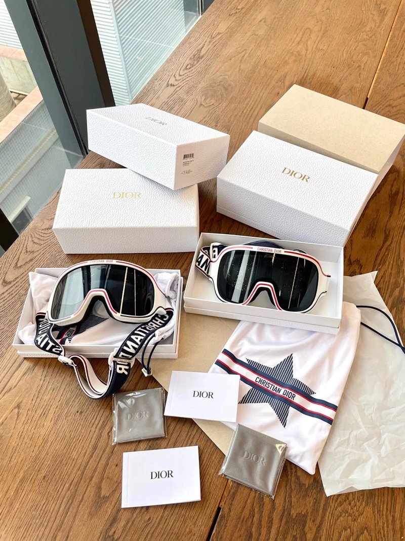D Dior Alps