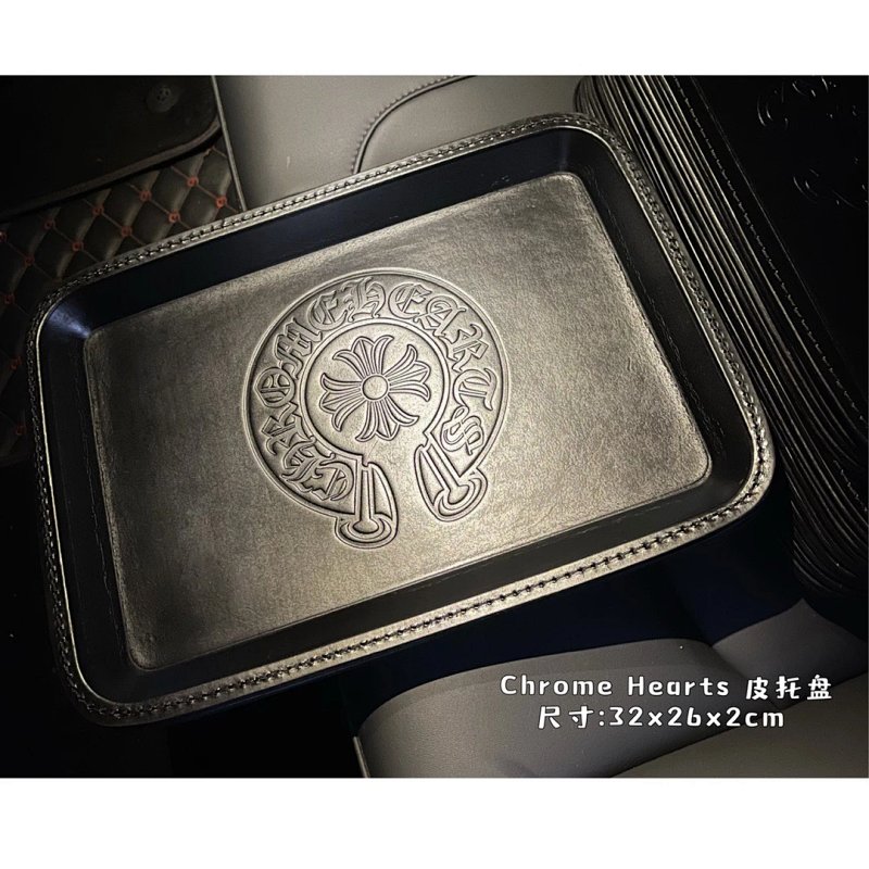 Chrome Hearts 32x26x2cm
