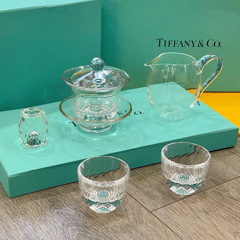 Tiffany set