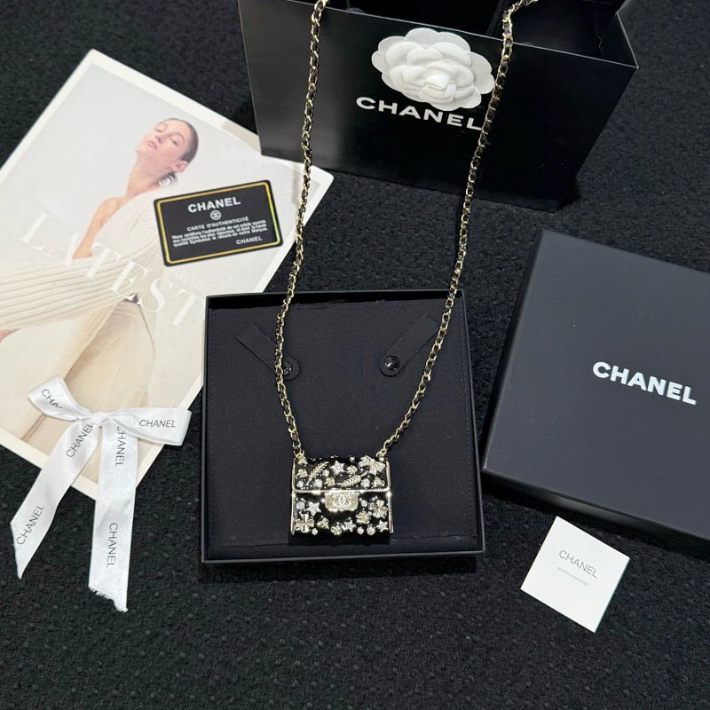 Chanel crossbody bag