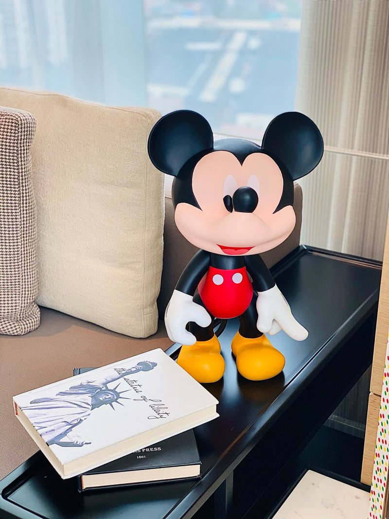 Leblon Delienne Mickey Leblon Delienne