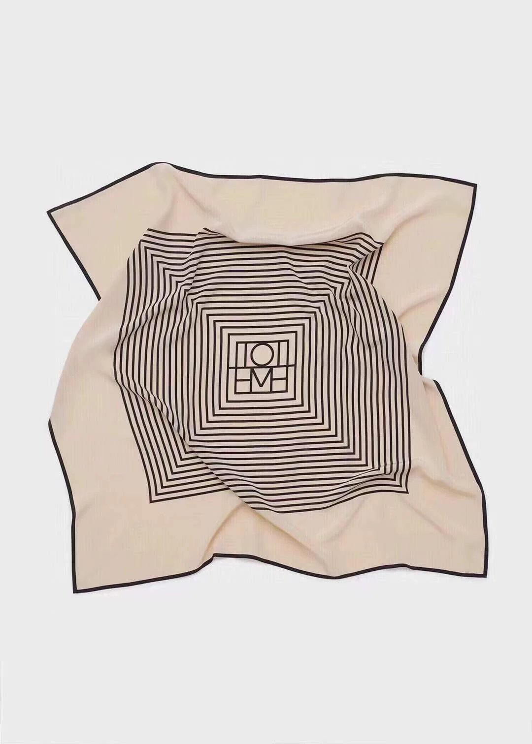 Only accept white orders ‼️ T0teme wrinkled 24mm silk square scarf