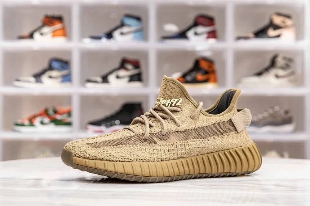 Yeezy 350 V2 Americas