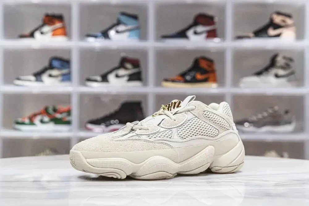 YEEZY 500 Desert Rat Bone