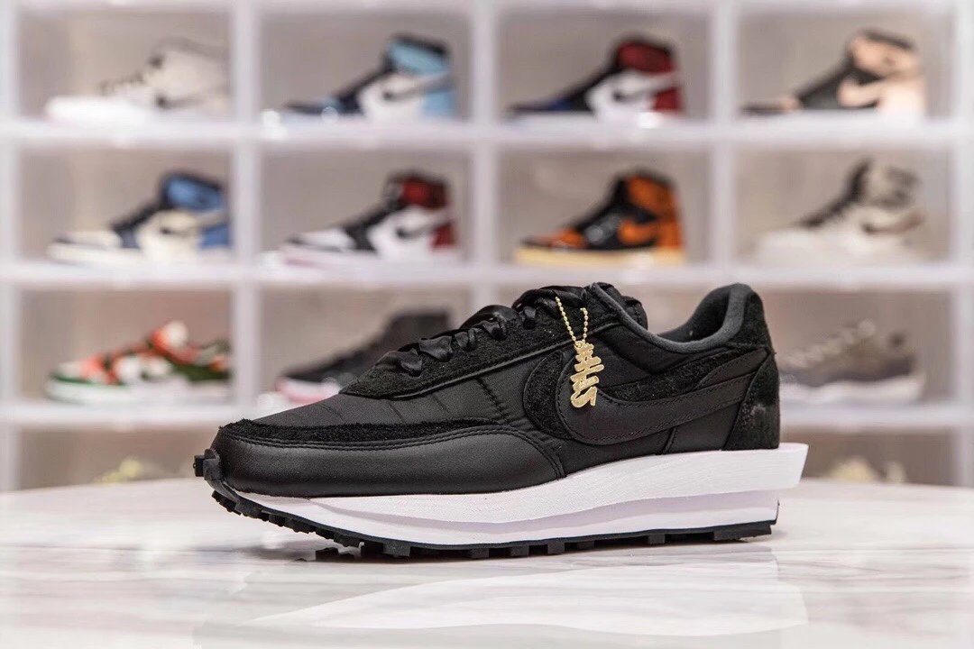 Nike SACAI Waffle