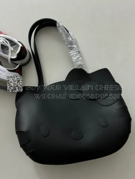 Hello Kitty x Gazelle Collaboration White Bow Handbag - 17