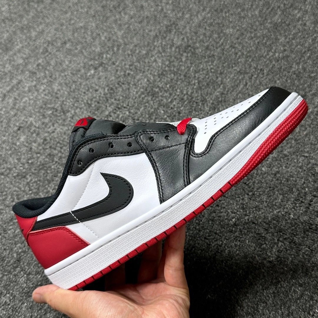 Jordan 1's · 4