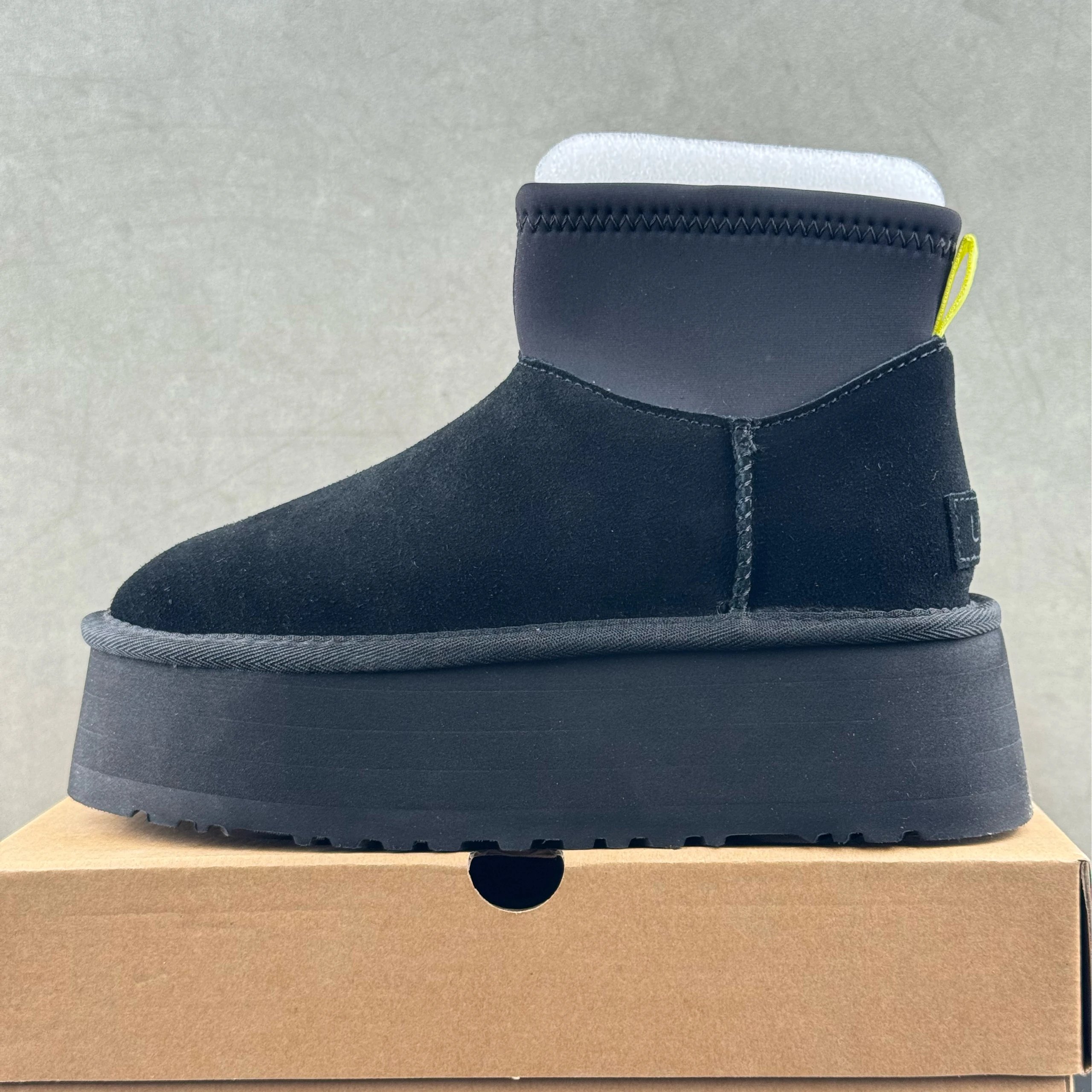 Stretch Mid-Calf Black 1168170