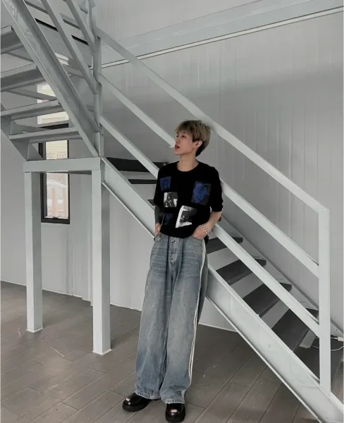 Adidas Originals Track Stripe Wide-Leg Jeans Gray - 18