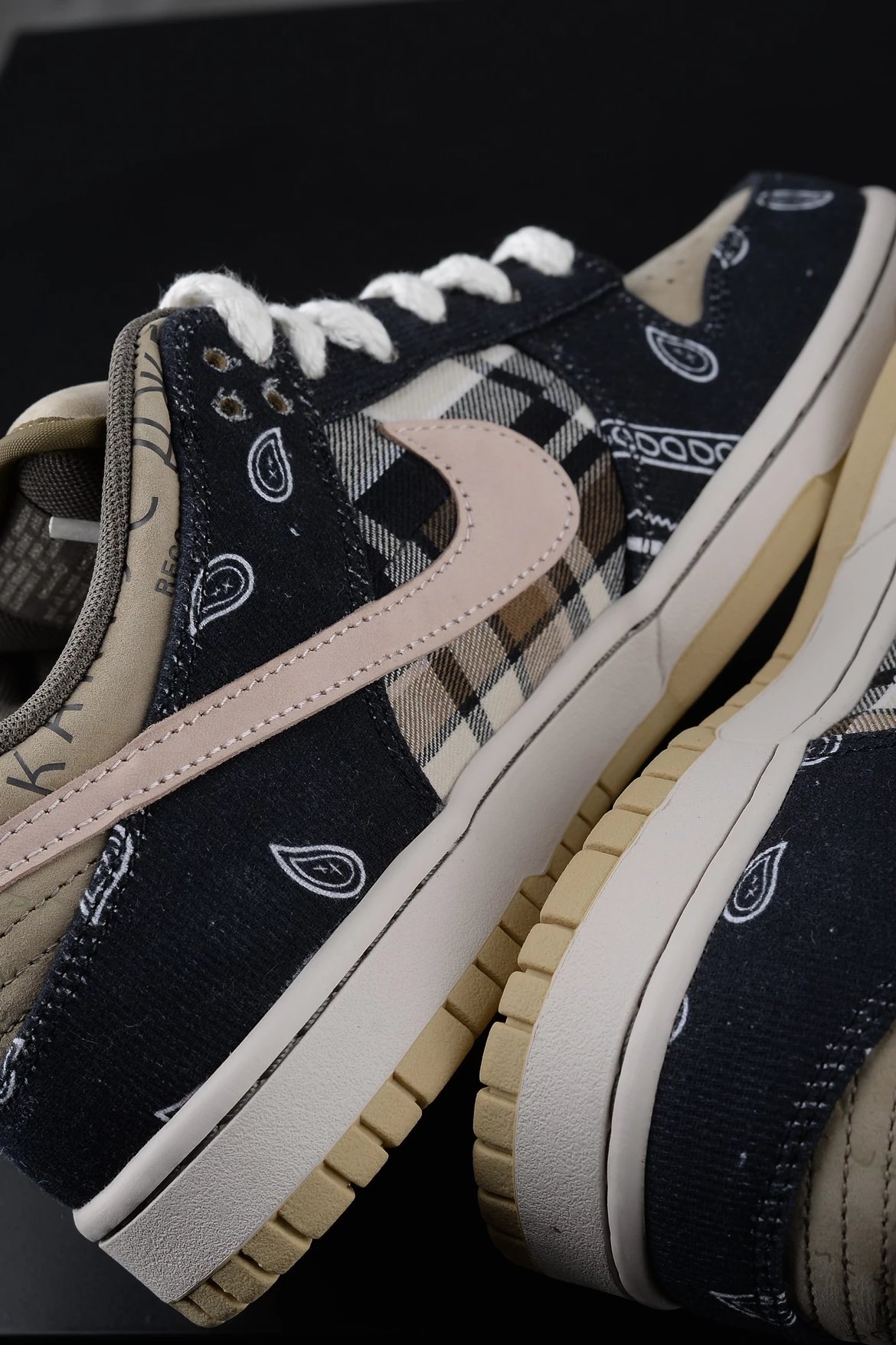 【PK版】Travis Scott x NK SB Dunk Low 