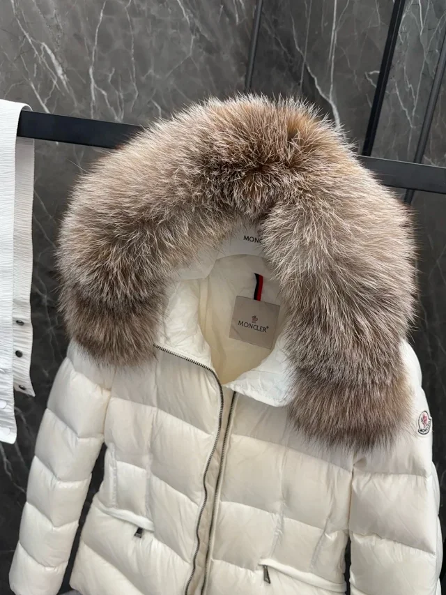 Moncler Down Jackets Belted fur-trim hood puffer jacket product detail image 13
