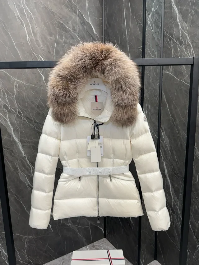 Moncler Down Jackets Belted fur-trim hood puffer jacket product detail image 10