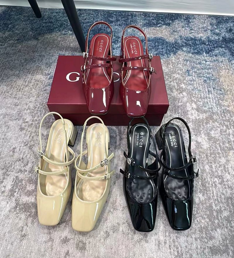 Gucci sandals