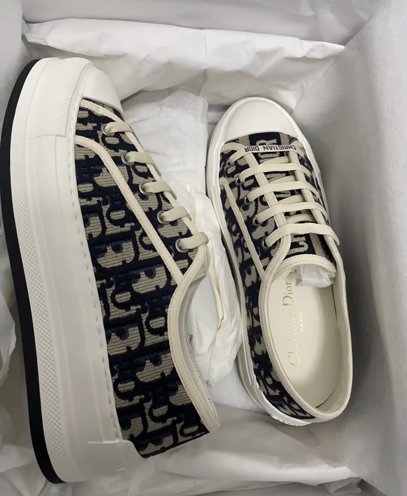Dior sneakers