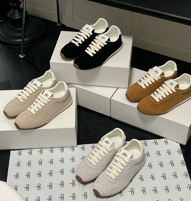 Sneakers from Xiepu