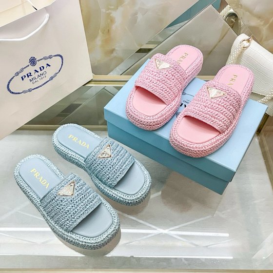 P home 2023 new triangle badge woven shoes thick bottom straw slippers
