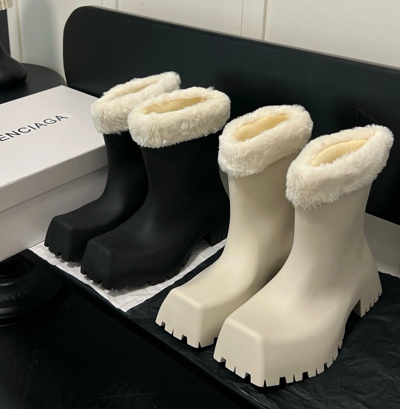 Balenciaga boots