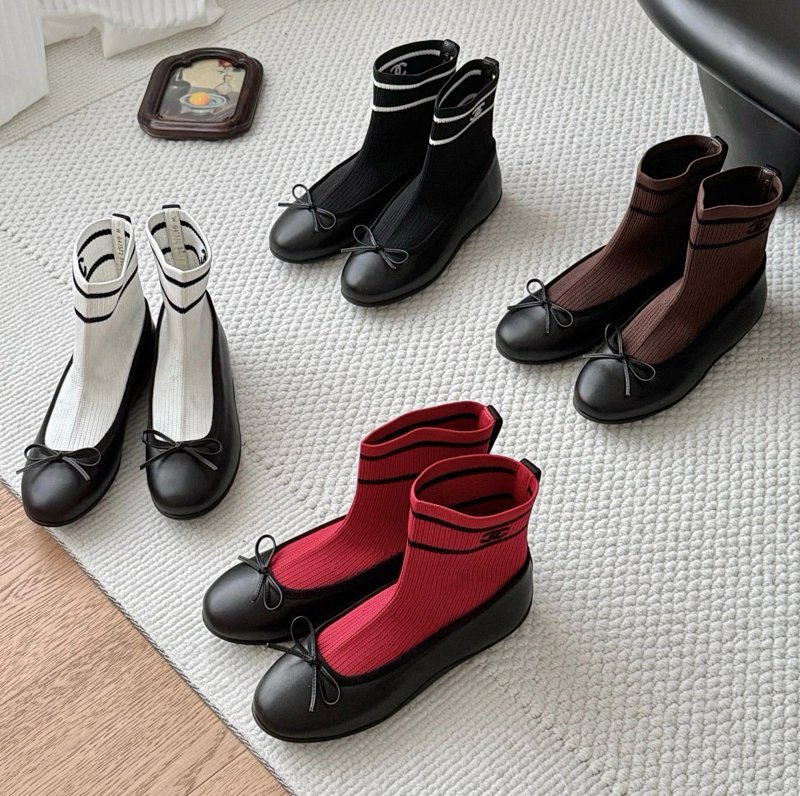Chanel socks