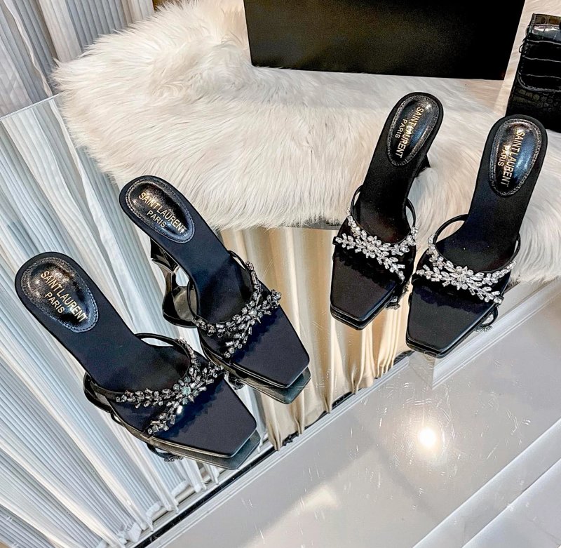 Saint Laurent slides