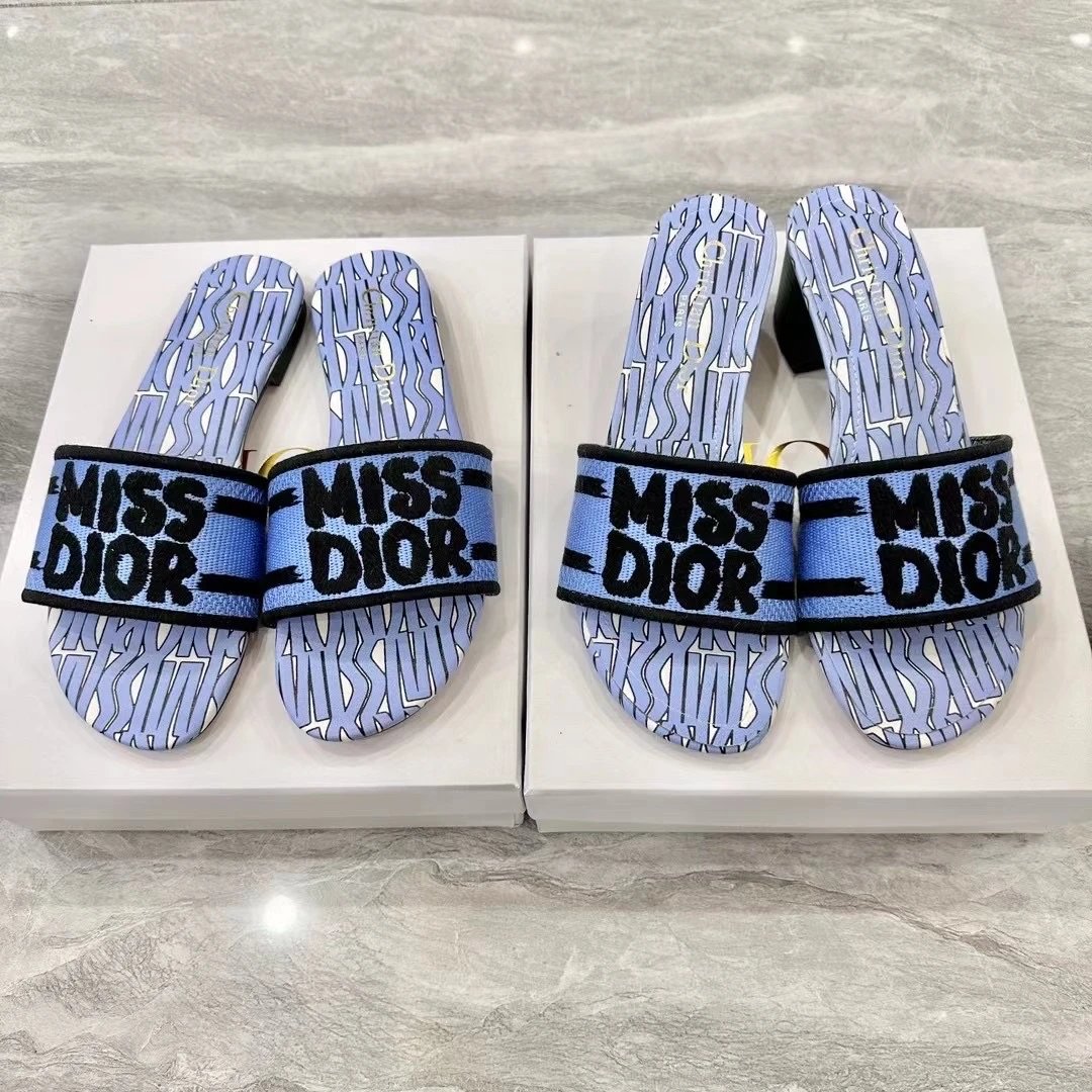 Christian Dior Dway Slides 9