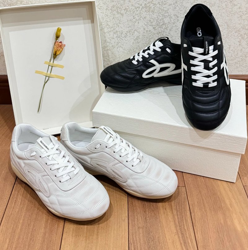 Sneakers from Xiepu
