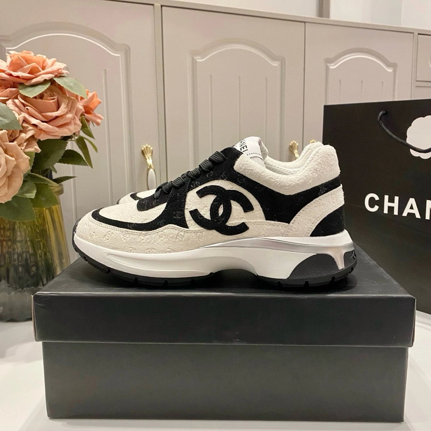 Chanel CC Logo