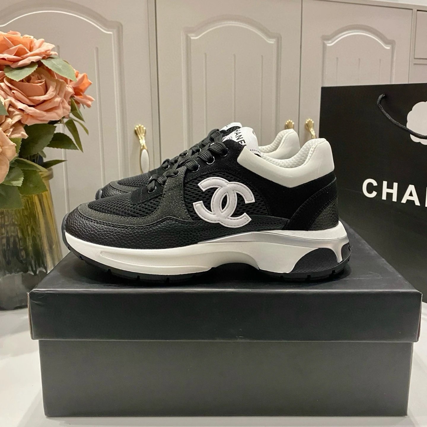Chanel CC Logo