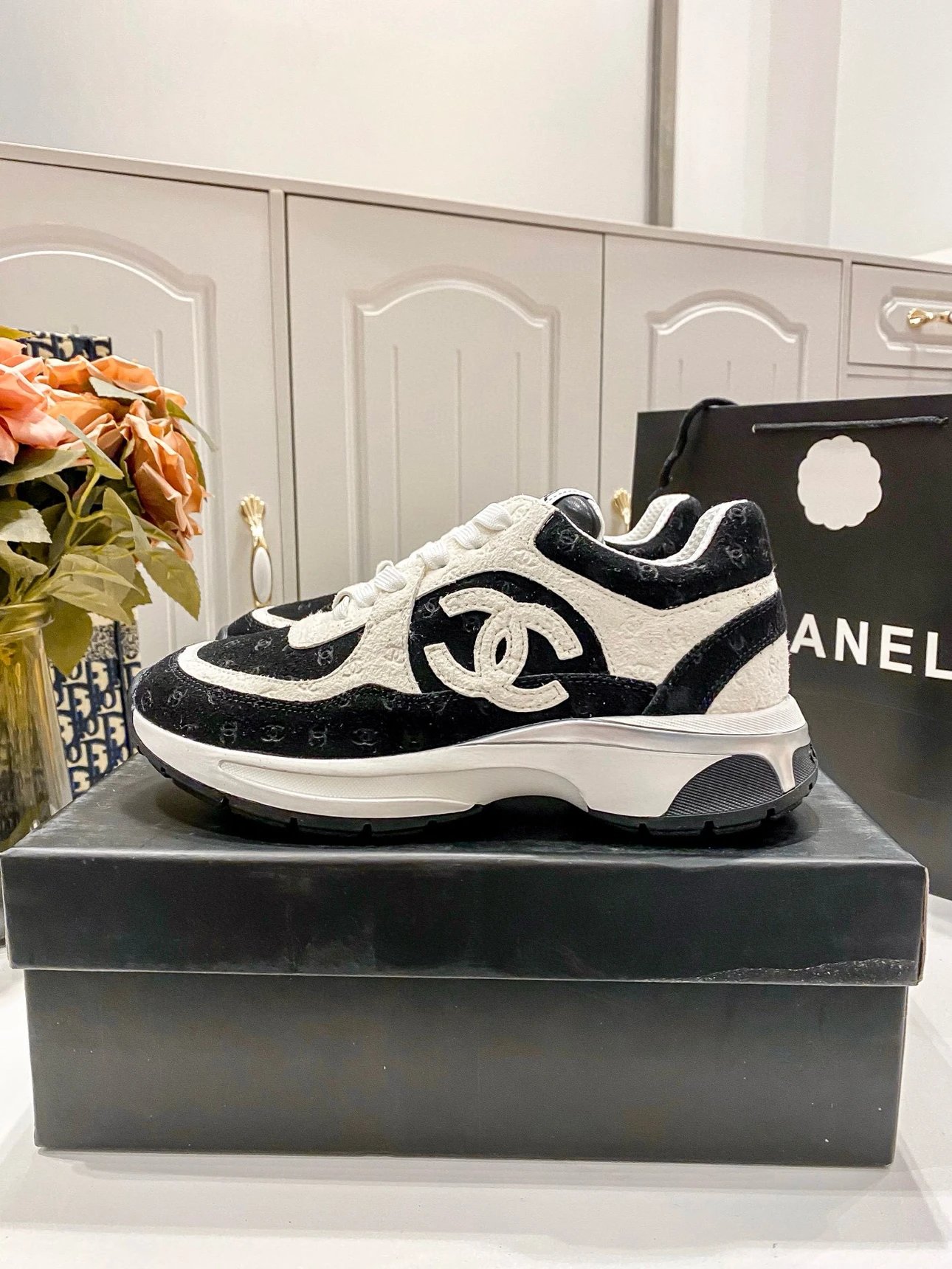 Chanel CC Logo