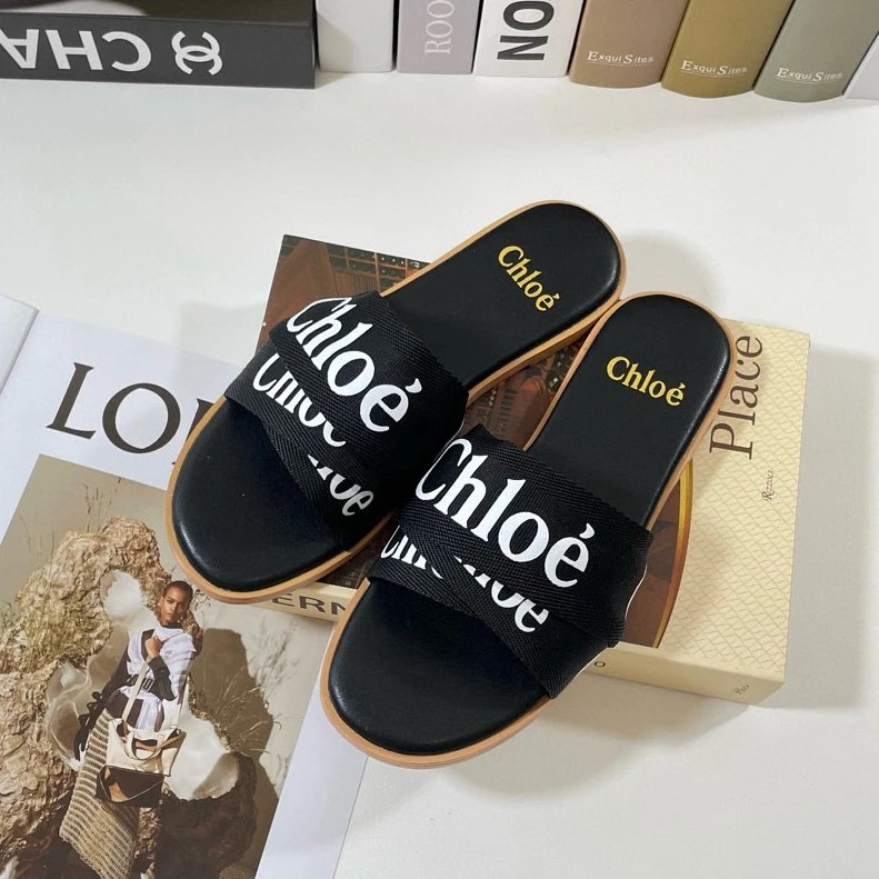 Chloé Logo Slide Sandals [7 st