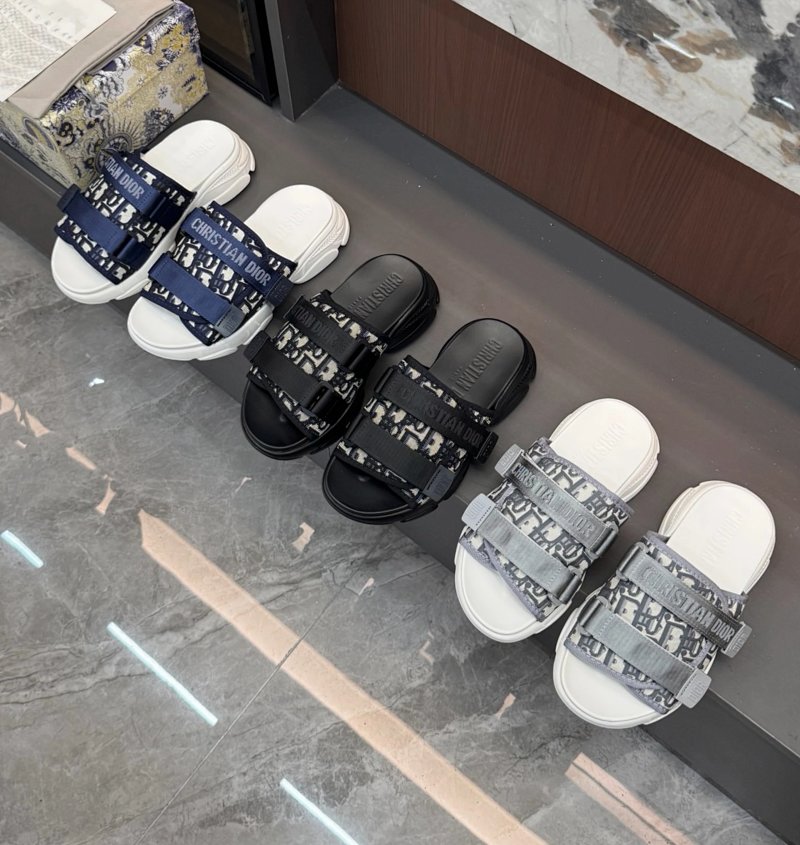 Dior slides