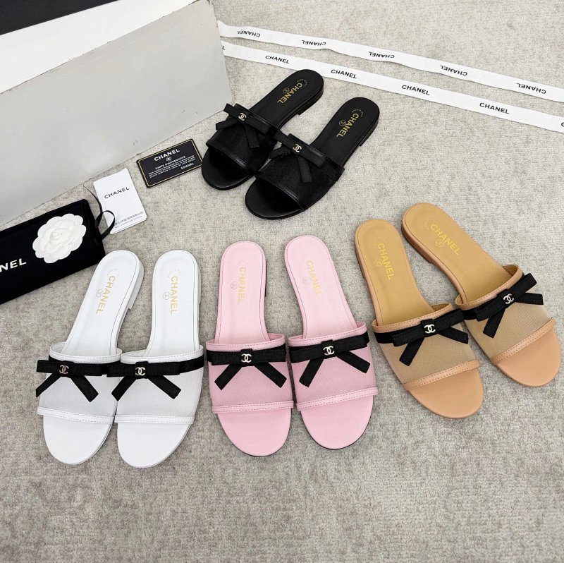 Chanel slides