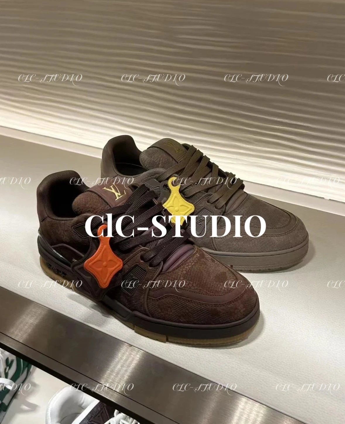 【CLC现货】SS23春夏新款 V 最新Tyler联名高尔夫白绿、微胖丁、老花牛仔布、TRA草间弥生联名款、黑武士冰岛蓝、暗纹联名平替款、白水泥、蓝白、魔术贴黑红、黄绿、牛仔蓝黑新款
