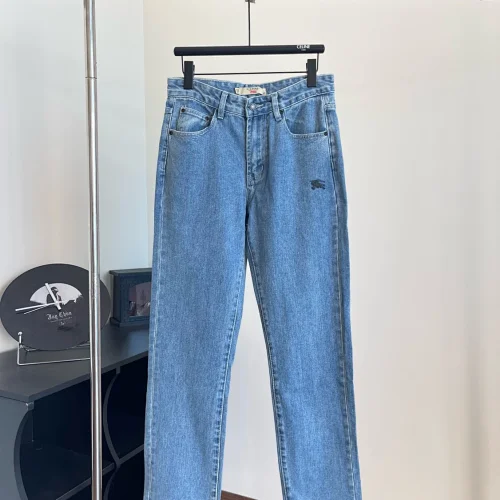 Burberry x Supreme Pantalones