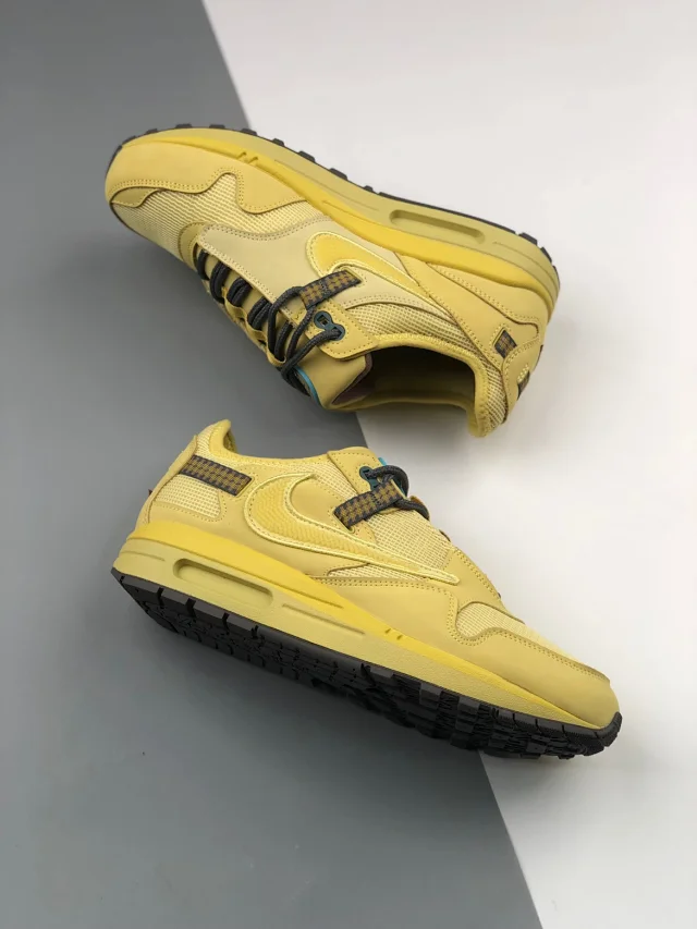 Nike Multiple sneaker models product detail image 14