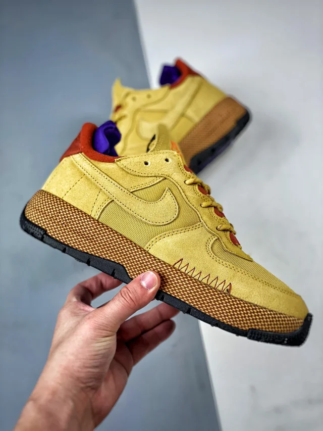 Nike Sneakers Air Force 1 Wild product detail image 12