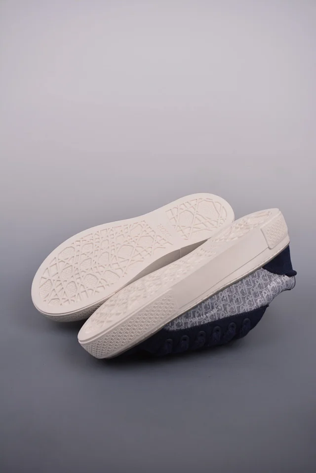 Dior Sneakers B33 Low-Top product detail image 23
