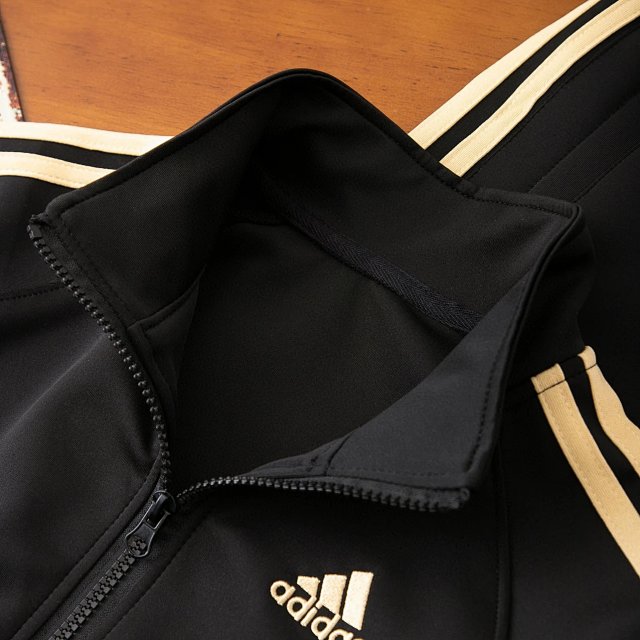 Adidas Children's Set: seller detail photo 8
