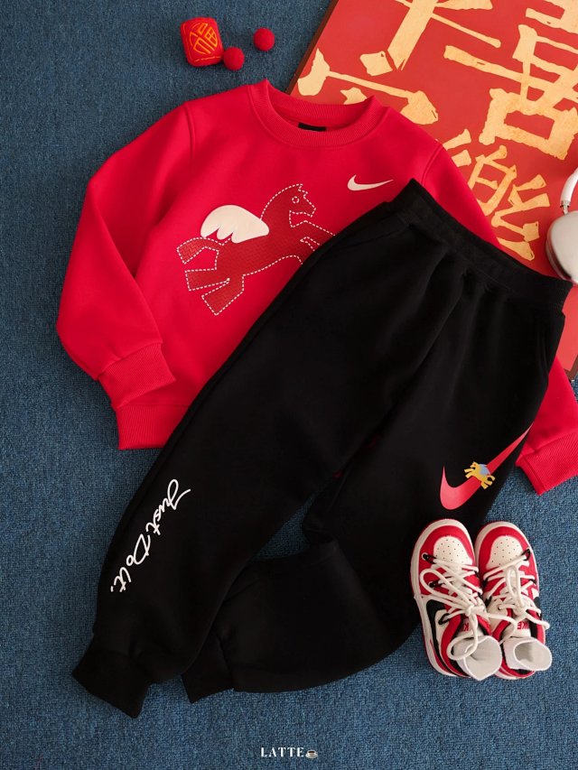 Nike Children's Set: seller detail photo 4